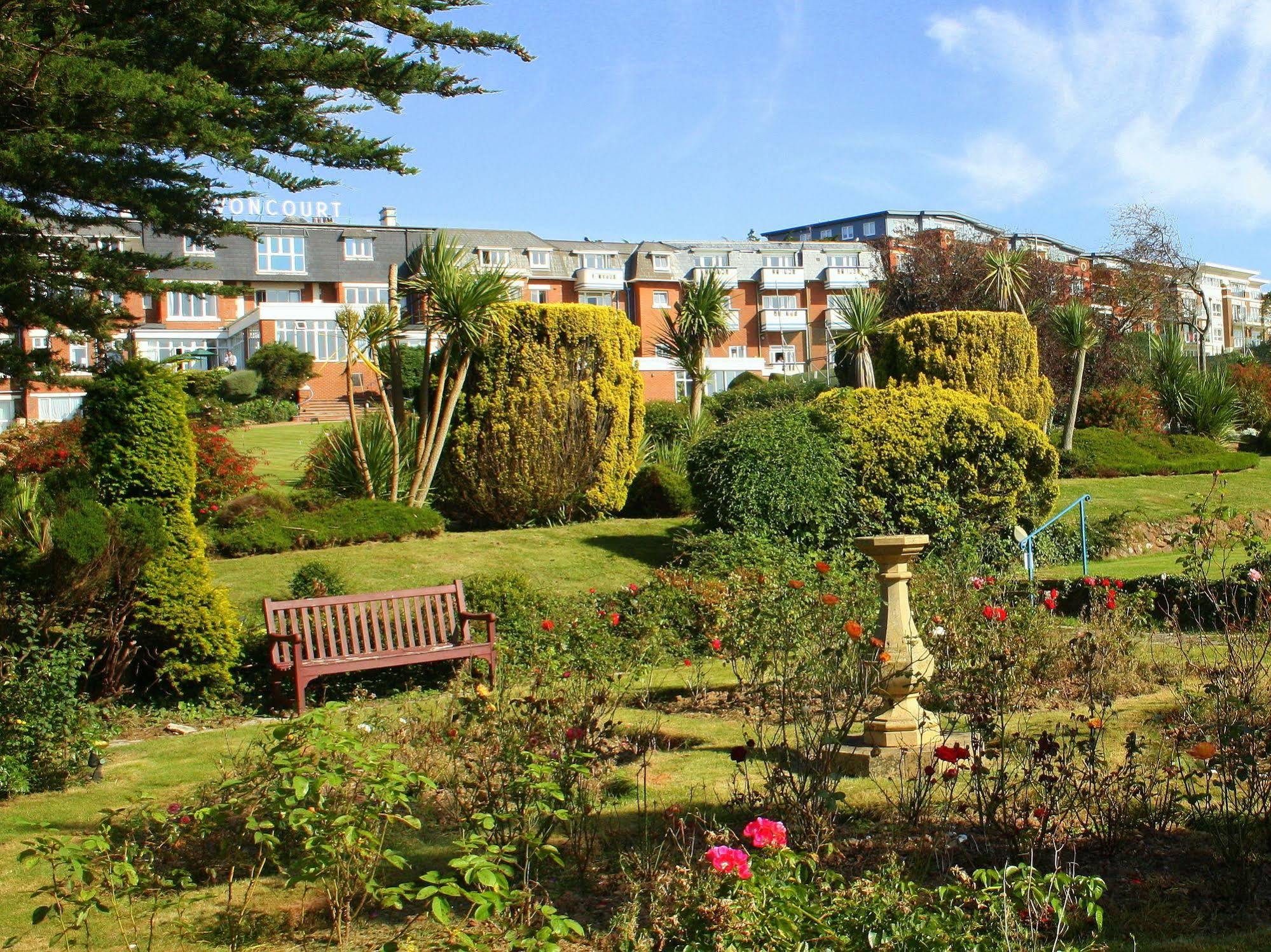 The Devoncourt Resort Exmouth Exterior photo